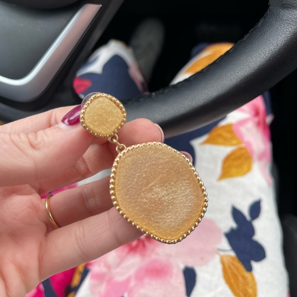 (2) pairs of gold plated SUGARFIX earrings - Picture 2 of 8